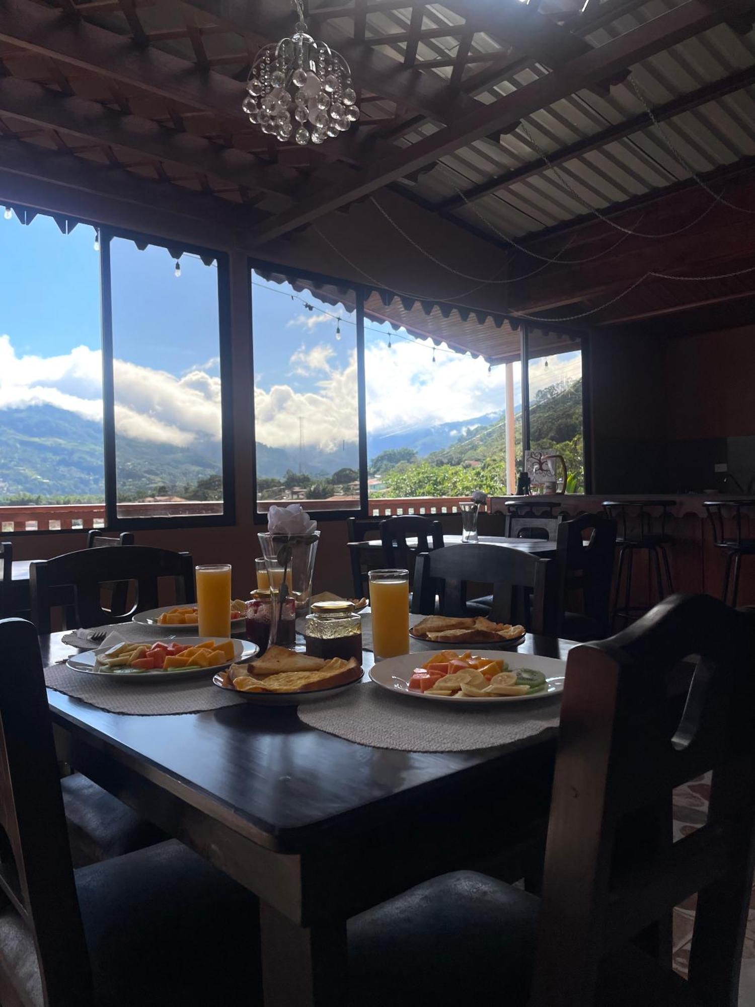Dreams Lodge Orosi 카르타고 외부 사진